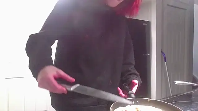 Snapshot of TheSexiest2025 chatting on 14, 3, 2025 TheSexiest2025 online show from 14, 3, 2025