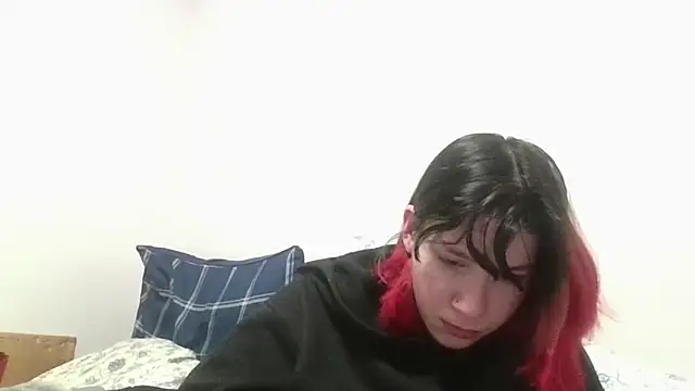 Snapshot of TheSexiest2025 chatting on 11, 3, 2025 TheSexiest2025 online show from 11, 3, 2025