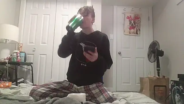 Snapshot of TheSexiest2025 chatting on 20, 2, 2025 TheSexiest2025 online show from 20, 2, 2025