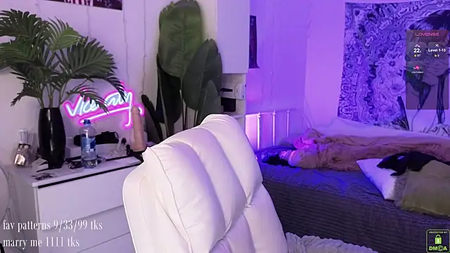 violetviolator online show from 18, 10, 2025