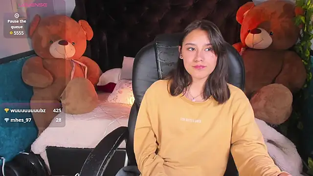  Sophie  miller online show from 10, 3, 2025