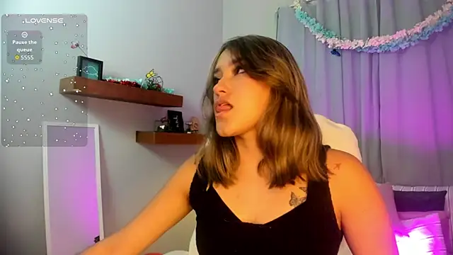  Sophie  miller online show from 14, 4, 2026