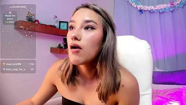  Sophie  miller online show from 18, 4, 2026