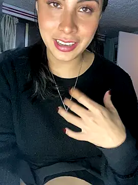 Effyvice13 online show from 6, 10, 2025