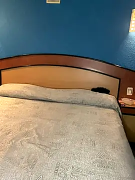 Effyvice13 online show from 19, 9, 2025