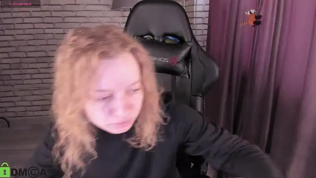 Michelle Blond online show from 26, 2, 2026