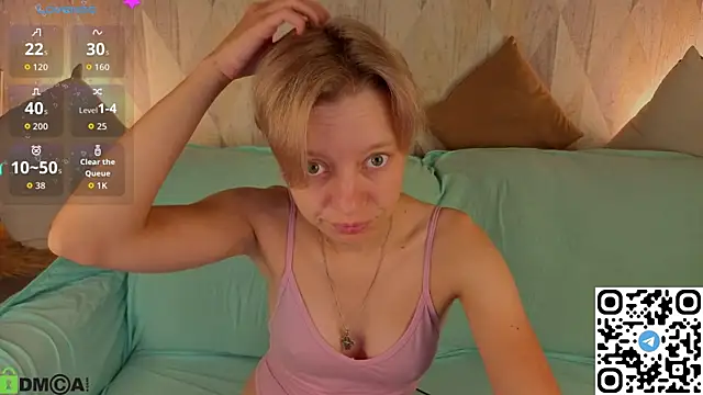 Snapshot of Michelle_Blond chatting on 10, 7, 2026 Michelle Blond online show from 10, 7, 2026