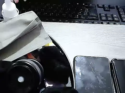 Snapshot of yourz_tw chatting on 25, 3, 2026 yourz tw online show from 25, 3, 2026