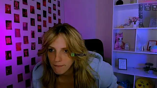 Snapshot of luna_berryy chatting on 14, 7, 2026 luna berryy online show from 14, 7, 2026