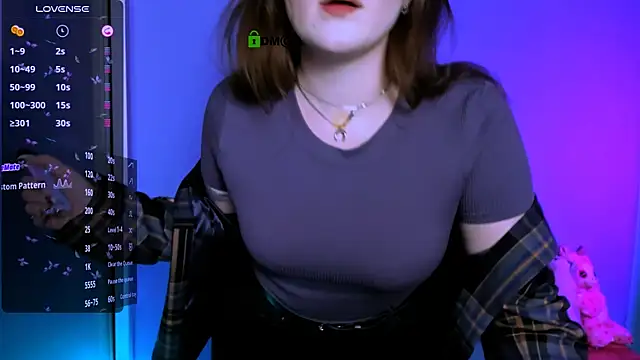 luna berryy online show from 15, 11, 2025