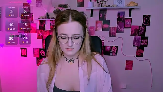luna berryy online show from 19, 5, 2026