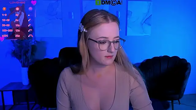 luna berryy online show from 3, 3, 2026