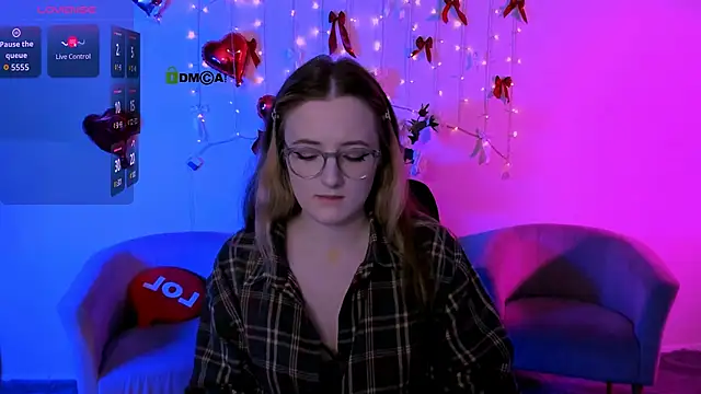luna berryy online show from 30, 5, 2026