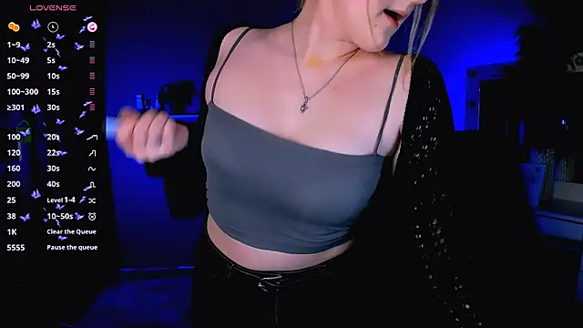 luna berryy online show from 30, 9, 2025