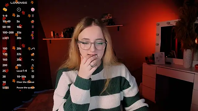 luna berryy online show from 19, 9, 2025