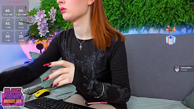 AprilAvery online show from 23, 11, 2025