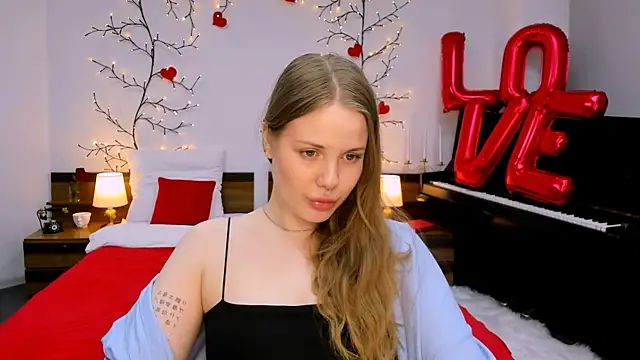 holy kitty online show from 23, 2, 2025