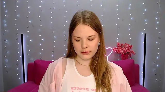 holy kitty online show from 6, 3, 2025