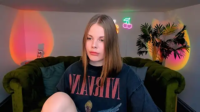 holy kitty online show from 19, 9, 2025