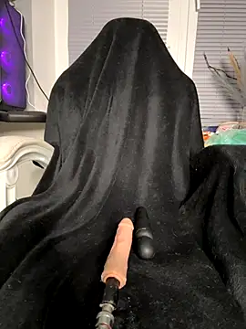 Snapshot of Miss_chiks chatting on 29, 10, 2025 Miss chiks online show from 29, 10, 2025