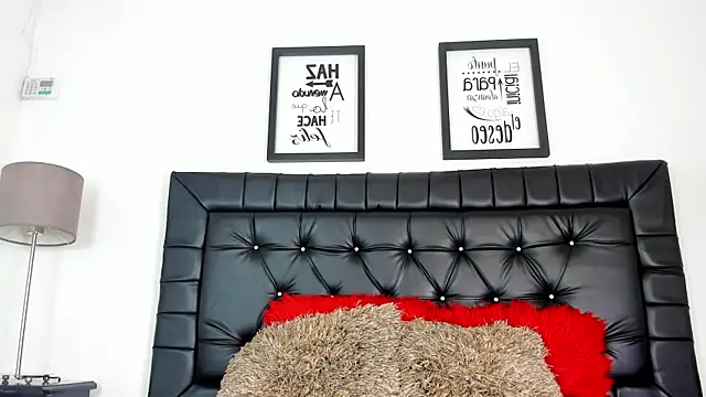 amberlitle online show from 29, 11, 2025