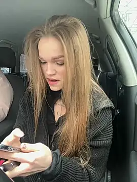 KitteCat online show from 2, 3, 2025