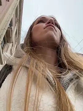 KitteCat online show from 4, 10, 2025