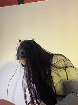 Cassie-millers online show from 19, 12, 2024