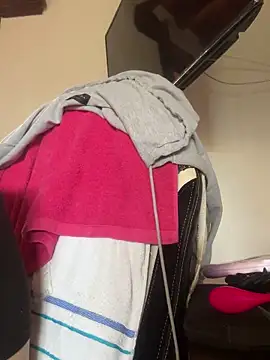 Cassie-millers online show from 2, 1, 2025