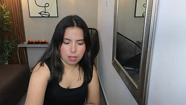 Sharlotte Milk online show from 6, 11, 2025