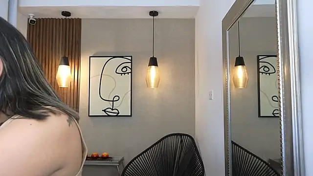 Sharlotte Milk online show from 7, 11, 2025