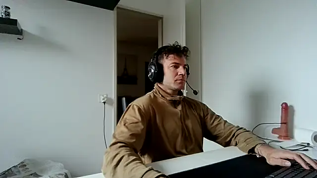 alpha-hunk online show from 29, 3, 2026