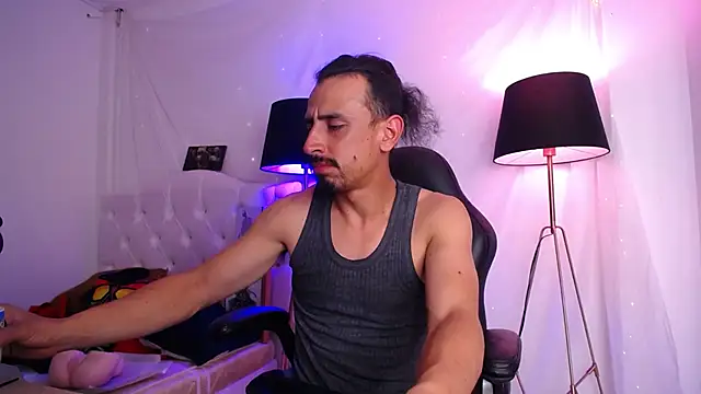 Snapshot of Sr_Magnus_ chatting on 5, 2, 2026 Sr Magnus online show from 5, 2, 2026