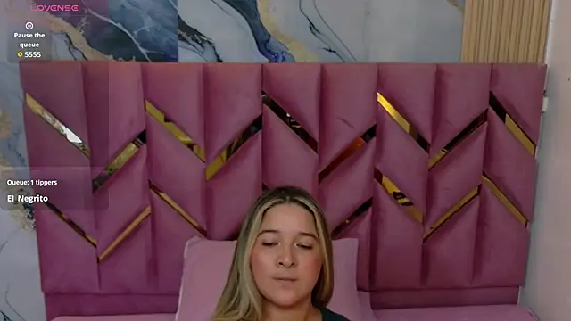 collegepawglovedaddy online show from 14, 3, 2026