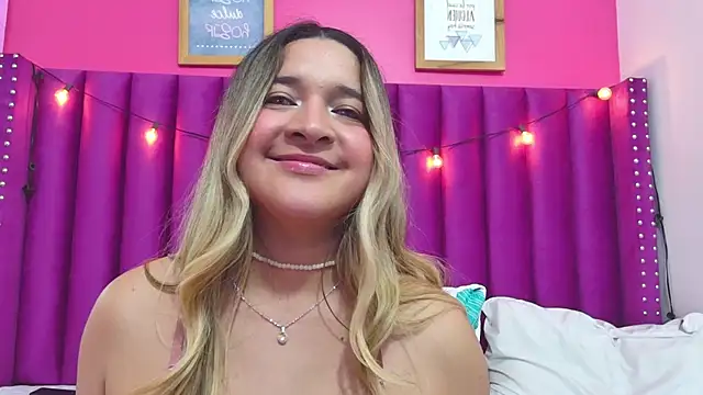 collegepawglovedaddy online show from 3, 3, 2025