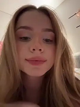 SIlviaBeyt online show from 15, 4, 2026