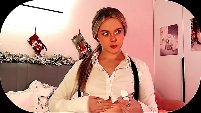 SIlviaBeyt online show from 16, 12, 2025