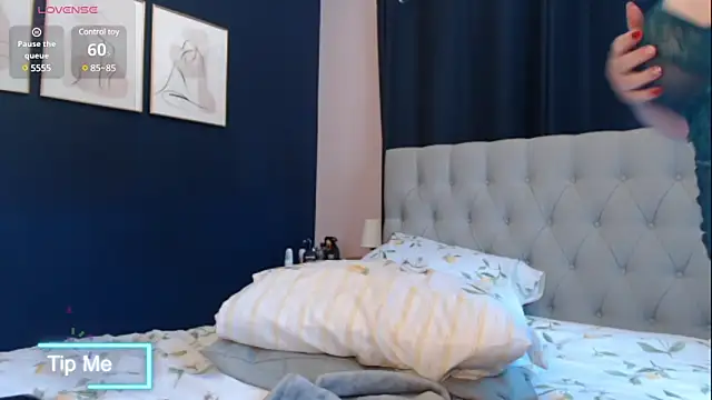 BustyBonnieUK online show from 4, 3, 2025