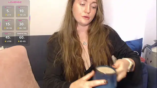 BustyBonnieUK online show from 21, 10, 2025