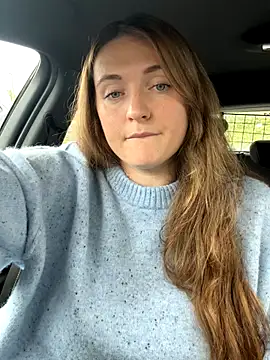 BustyBonnieUK online show from 15, 10, 2025