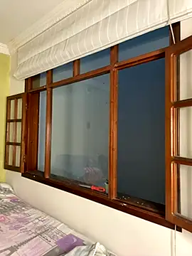 aurora divine online show from 3, 10, 2025