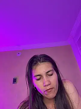 aurora divine online show from 1, 3, 2026