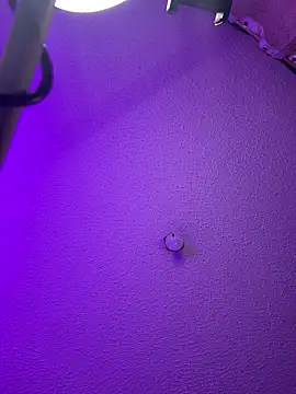 aurora divine online show from 5, 4, 2026