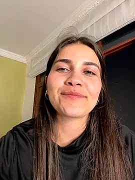 aurora divine online show from 11, 10, 2025