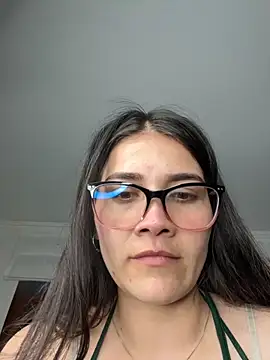 aurora divine online show from 14, 10, 2025