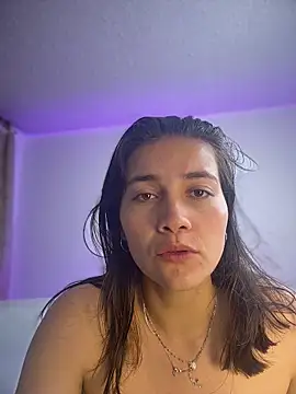 aurora divine online show from 29, 5, 2026