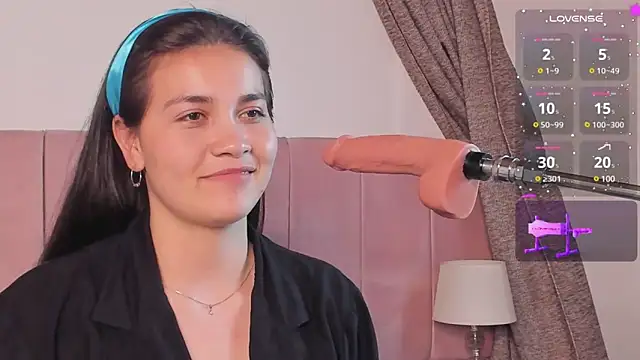 aurora divine online show from 23, 3, 2025