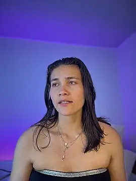 aurora divine online show from 26, 5, 2026