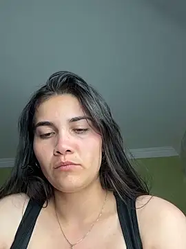 aurora divine online show from 20, 11, 2025