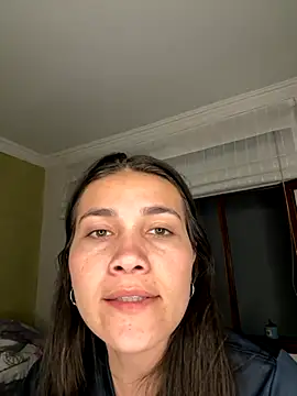 aurora divine online show from 11, 9, 2025